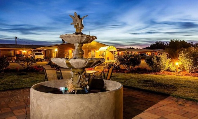 Gillenbah Hotel | Newell Motor Inn - Narrandera