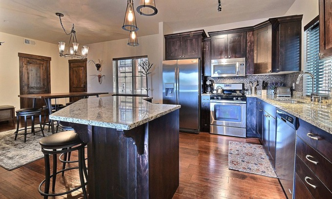 Bear Hollow Village Condo | Newest built condos in Bear Hollow, easy access to Ski resorts and freeway