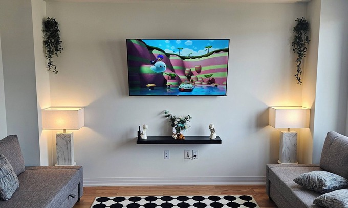 Thorold House | Newly build house just minutes away from Niagara fallsview.