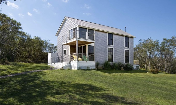 Block Island House | 🏝 Newly Built, Award Winning, Modern Island Getaway with AC 🏖
