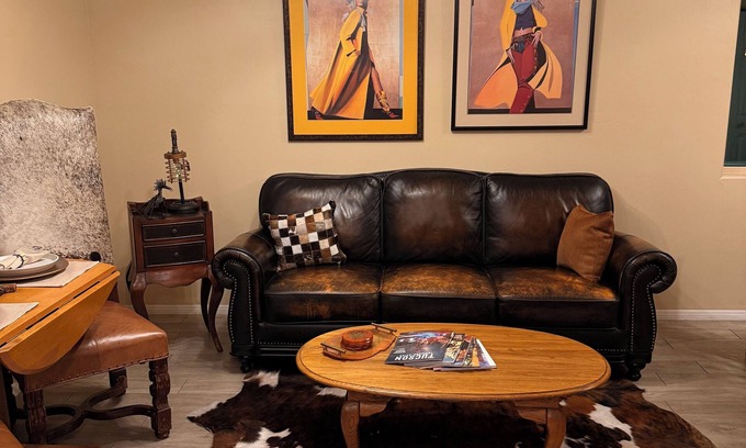 Old Fort Lowell House | Newly Built Beautiful Guest House/Casita