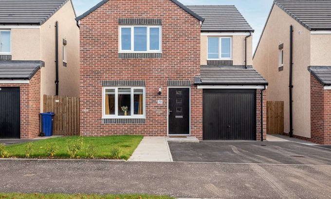St. Andrews House | Newly Built Home from home