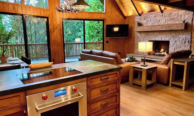 Lake Arrowhead Cabin | Newly remodeled luxury cabin