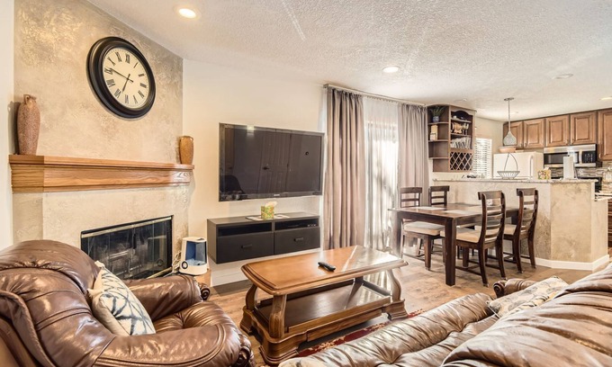 Englewood Apartment | NEWLY RENOVATED 1BR RETREAT