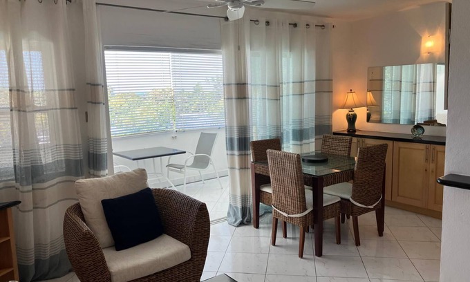 Sunset Crest Condo | Newly renovated 1 Bedroom/1 Bathroom Apartment