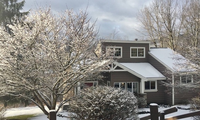 Ellicottville Ski Chalet | Newly renovated, hot tub and 1 mile from town, across from Holimont!