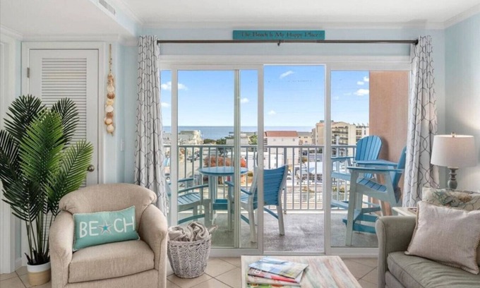 Midtown Ocean City Apartment | Newly Renovated Makai Condo!