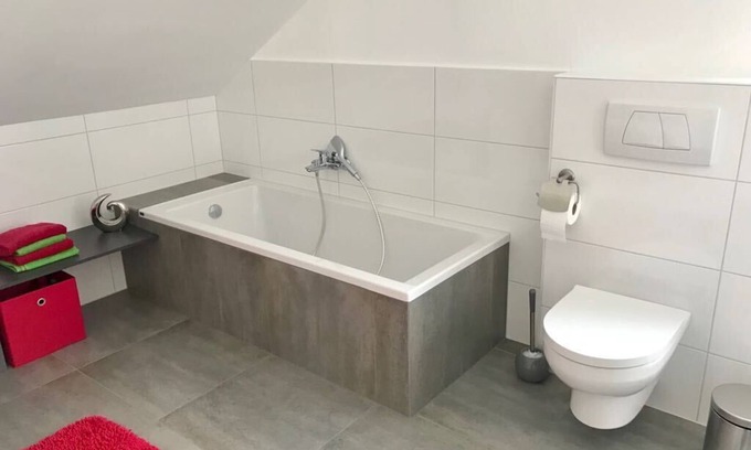 Mutlangen Apartment | Newly renovated & newly furnished Dachgeschosswohung