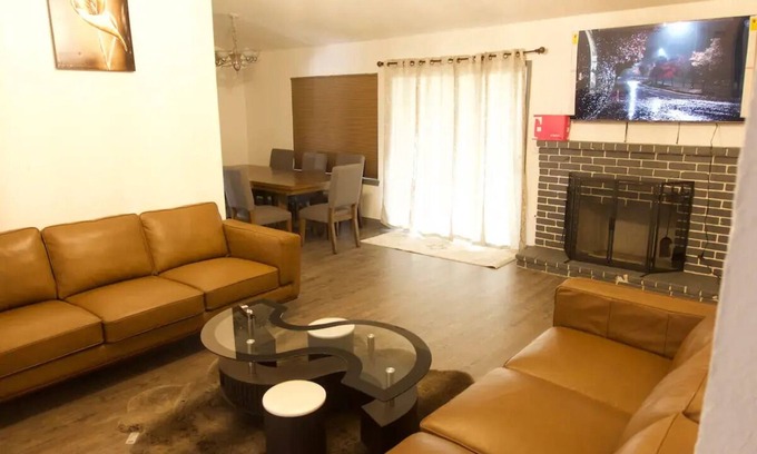 Ceres House | Newly Renovated Peaceful Home in Ceresnn