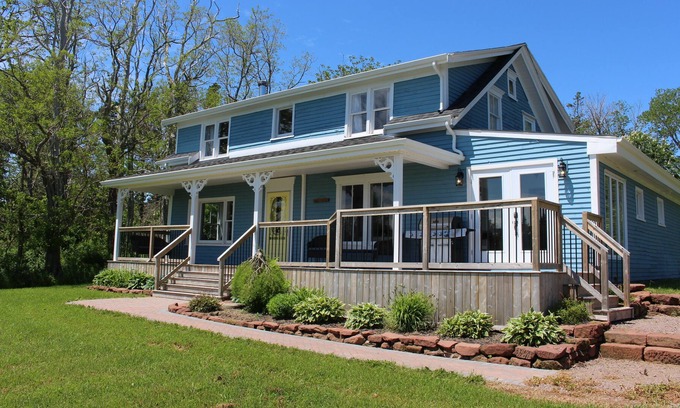 Tryon House | Newly Renovated Waterfront Home Close to Victoria & South Shore Beach