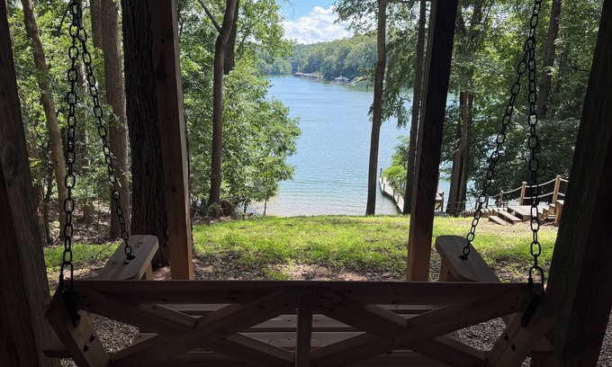 Westlake Corner House | Newly renovated! Waterfront home with private beach and boat access.