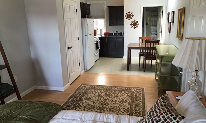 Newport Apartment | NEWPORT INN #3 - NO CLEANING FEES! FREE PARKING! WALK TO GAMES AND CONCERTS!