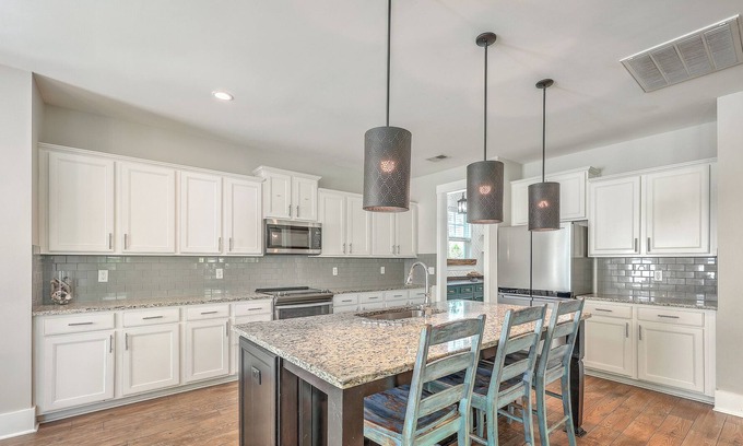 Summerville House | Nexton Executive Rental! 90 Day minimum Close to all!