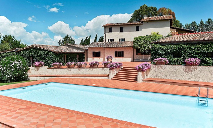 Poggiarello House | Nice apartment in villa for 2 people with WIFI, pool, TV, terrace and parking