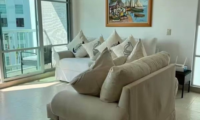 Playa Diamante Apartment | Nice apartment in Mayan Lakes!