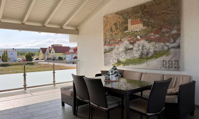 Donnerskirchen Apartment | Nice apartment for 6 guests with A/C, WIFI, TV and balcony
