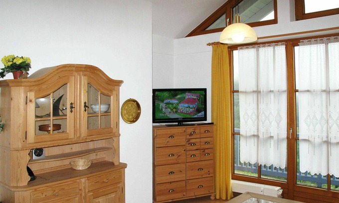 Schofweg Apartment | Nice apartment for 4 guests with WIFI, TV, terrace, pets allowed and parking