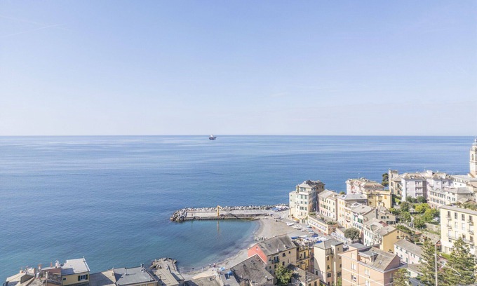 Bogliasco Apartment | Nice apartment for 4 people with A/C, WIFI and TV, close to Genoa