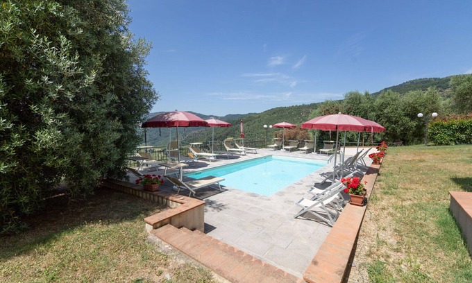 Montebonello Apartment | Nice apartment for 4 guests with WIFI, pool, A/C, TV, pets allowed, panoramic view and parking