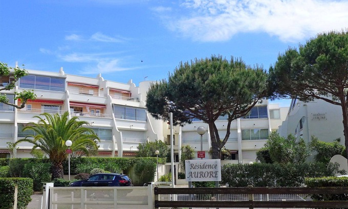 La Petite Motte Apartment | Nice apartment for 6 people with WIFI, TV, terrace, pets allowed and parking