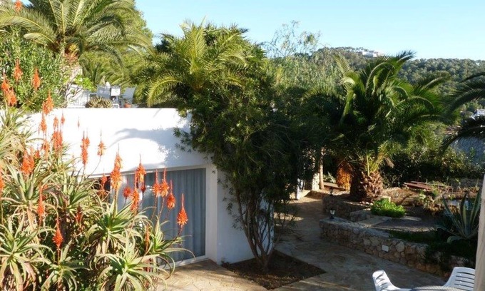 Puig Manya Apartment | Nice apartment in Cap Martinet, top location, just a few minutes to the beach