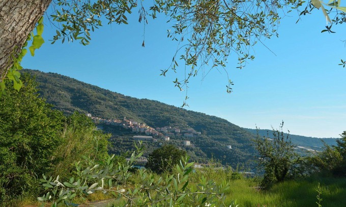Pietrabruna House | Nice apartment in villa for 6 guests with WIFI, TV and terrace