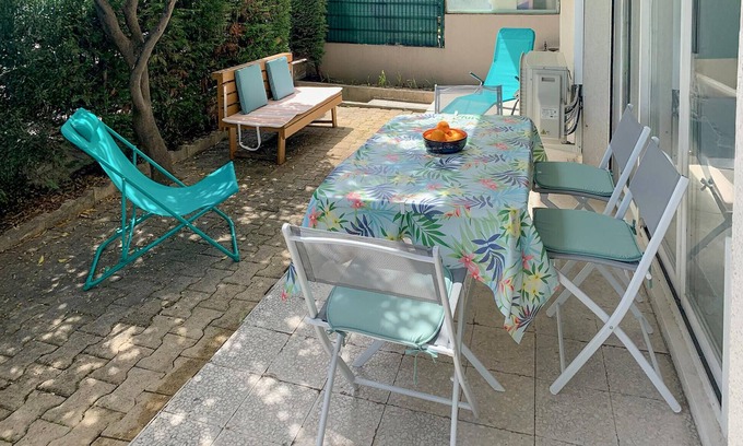 Le Cannet Apartment | Nice apartment in Le Cannet with WiFi