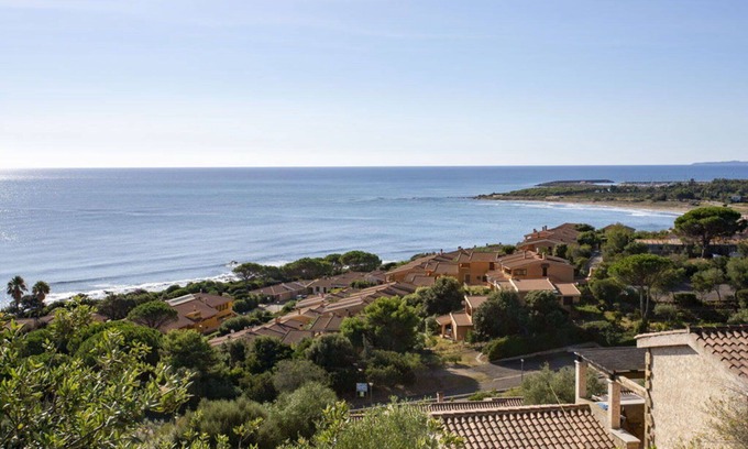 Villaputzu Villa | Nice apartment in villa for 6 guests with A/C, TV and pets allowed