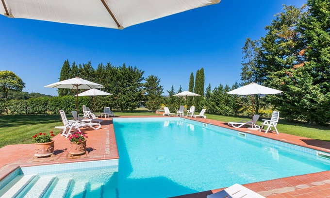 Suvereto Villa | Nice apartment in villa for 3 guests with pool, A/C, WIFI, TV and terrace