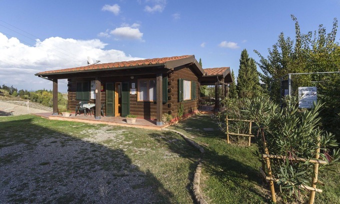 Sughera Apartment | Nice apartment with pool, A/C, WIFI, TV, terrace, panoramic view and parking, close to San Gimig.