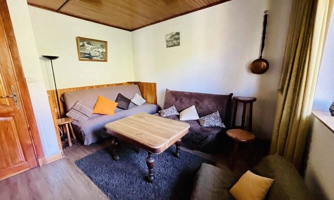La Salle-les-Alpes Apartment | Nice Chalet With View On The Mountain