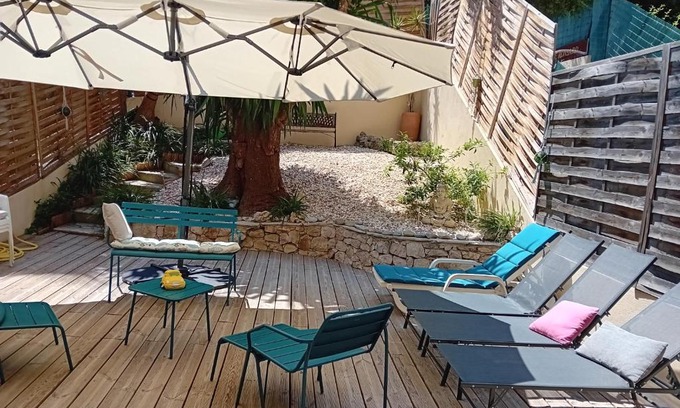 Saint Maurice Apartment | NICE- GAIRAUT - JARDIN PRIVE- GRAND F1 LUMINEUX-Piscine Collective