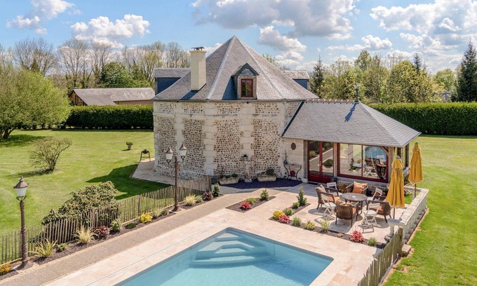 Morainville-Jouveaux House | Nice home in Morainville Jouvaux