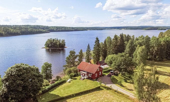 Arjang House | Nice home in årjäng with WiFi