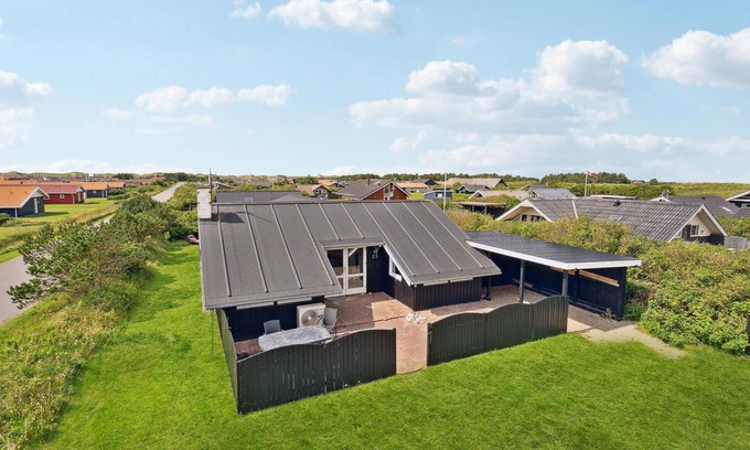 Harboore House | Nice home in Harboøre with sauna