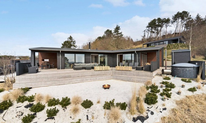 Knebel House | Nice home in Knebel with sauna