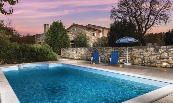 Paradiz House | Nice home in Labin with WiFi
