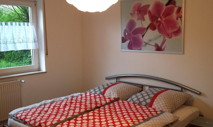 Rehlingen-Siersburg Apartment | Nicoles Niedschlösschen, 83sqm, ideal for nature lovers, active vacation, fitters