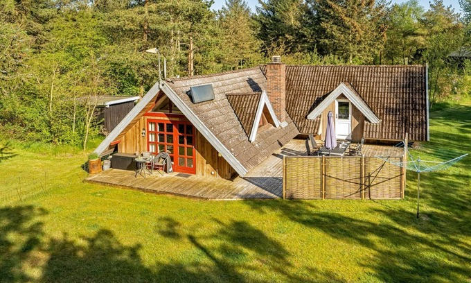 Hojslev House | "Niesina" - 600m to the fjord by Interhome