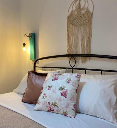 Makry Gialos House | Nikos & Joanna's appartments