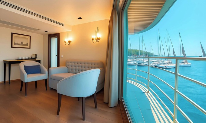 Aswan Boat Rental | Nile Cruise Royal Queen 2 Every Friday from Aswan 3 nights and every Monday from Luxor 4 nights