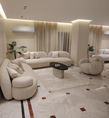 Al Manial Apartment | Nile Home