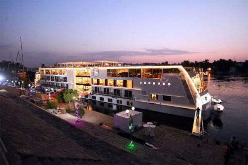 Turah Hotel | Nile View Aton Cruise