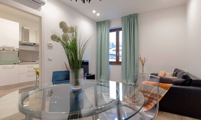 Meda Apartment | Nina's House