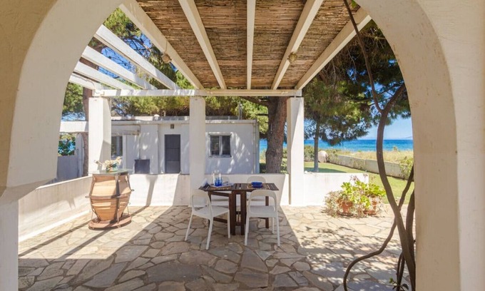 Nea Makri House | 'Nirvana Seaside' Beachfront House with Patio