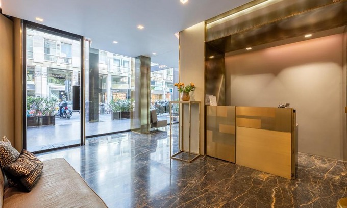 San Babila Apartment | NJ Hotels & Apartments San Pietro all'orto 6