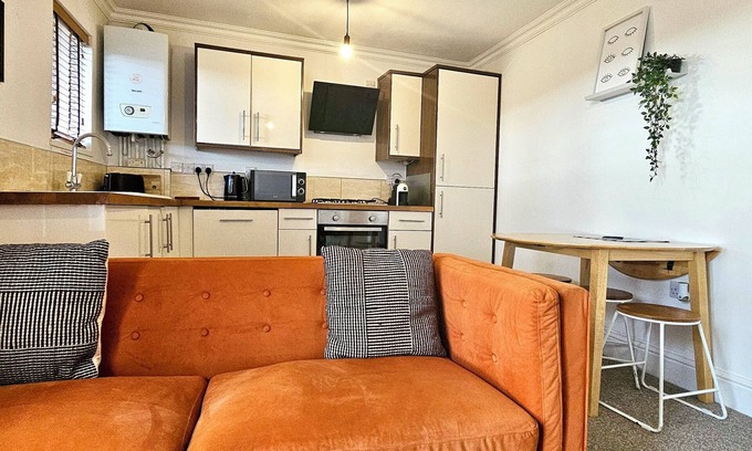Canton Apartment | No.2 Thompson Apartments by Switchback Stays