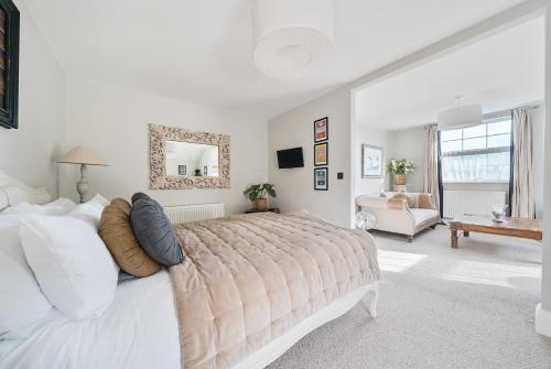 Barnstaple Bed & Breakfast | No 22