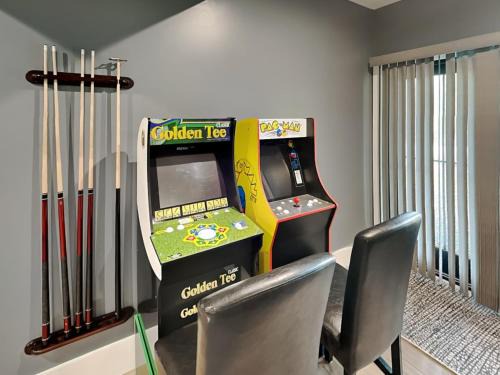 McHenry House | No Black Tie Affair