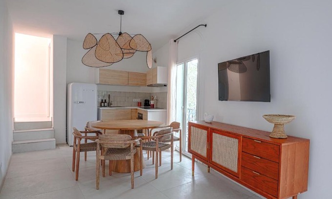 Boutonnet Apartment | NOCNOC - Le Lume - Atypique T4 avec balcon en ville, au calme